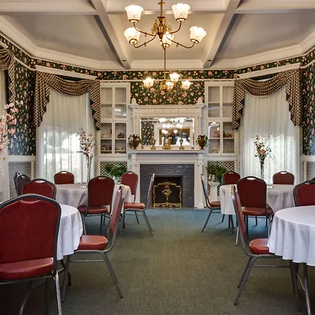 The Mansion At Elfindale-3